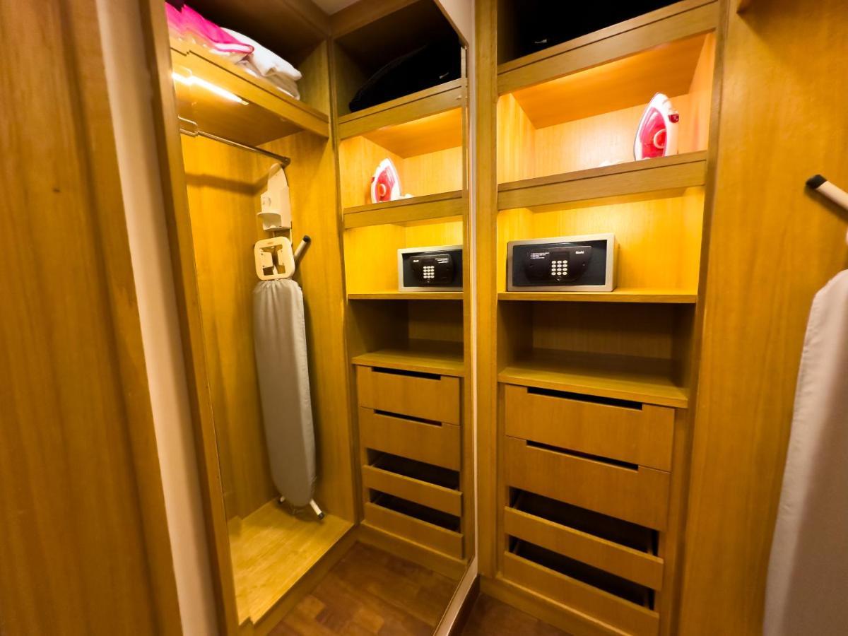 Klcc Suites By Nhb Kuala Lumpur Ngoại thất bức ảnh
