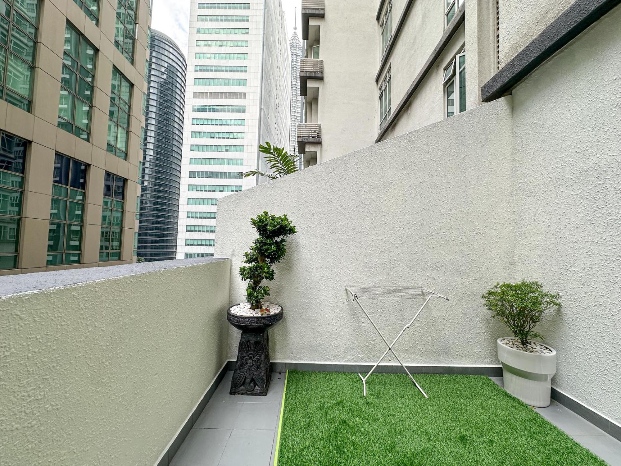 Klcc Suites By Nhb Kuala Lumpur Ngoại thất bức ảnh